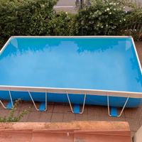 PISCINA LAGHETTO