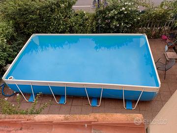 PISCINA LAGHETTO
