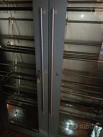 Vetrina refrigerata per vini  