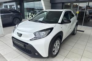 Toyota Aygo x 1.0 active 72cv