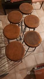 6 Sgabelli in ferro con seduta in legno