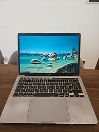 MacBook Pro 2020 - 13" - i5 16GB