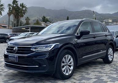 Volkswagen Tiguan Life 2.0 TDI 150CV DSG
