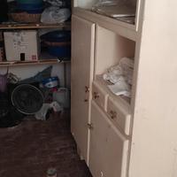 credenza antica da restaurare