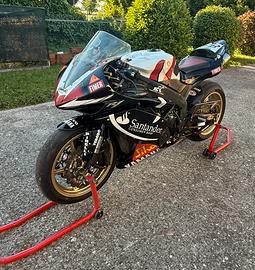 Yamaha R1 2008 pista immatricolata
