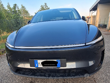 TESLA MODEL Y JUNIPER
