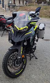 Benelli Trk 702x + Tris Valigie + Accessori