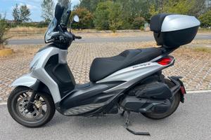 Piaggio Beverly 400 - 2023