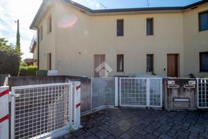 PORZIONE DI BIFAMILIARE A CALDOGNO