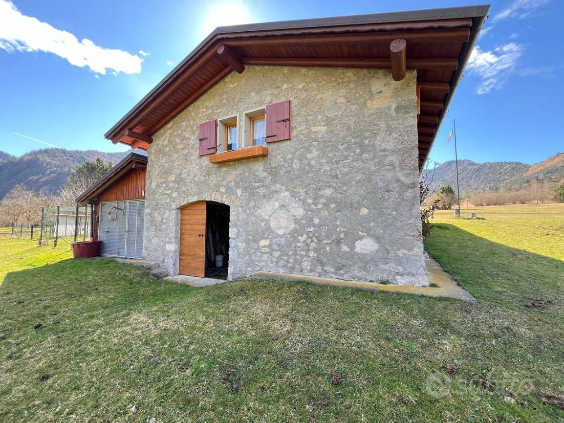 RUSTICO A CASTIONE DELLA PRESOLANA - Vista 4