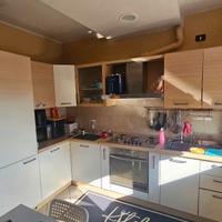 Cucina a L.    GRATIS