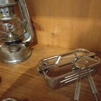 Lume ad olio, pastiera, portabussola