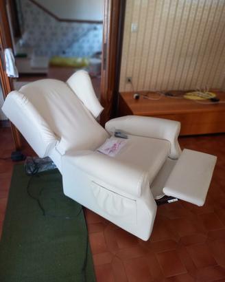 poltrona elettrica relax o per anziani 