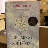 Libro “Nel modo in cui cade la neve”. Erin Doom