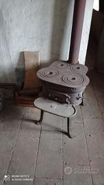Stufa in ghisa inizio 900