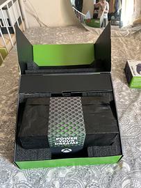 Xbox serie X 1tb-SSD +controller purple come nuova