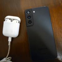 telefono S22+Apple Airpods