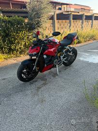 Ducati Streetfighter V2 2023
