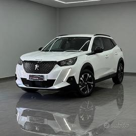 Peugeot 2008 BlueHDi 130 S&S EAT8 Allure Pack 2022
