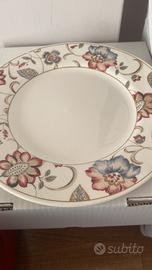 Servizio piatti per 6 piu bicchieri per 6