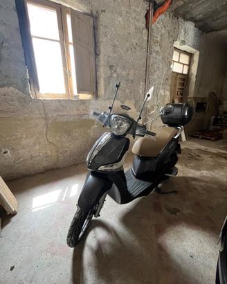 Scooter Piaggio Liberty