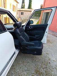 SEDILE GIREVOLE AUTO PER DISABILI