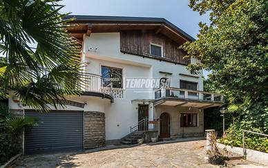 APPIANO GENTILE - VILLA UNIFAMILIARE CON GIARDINO