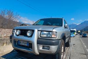 Opel Frontera 2.2 DTi