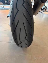 TRENO PIRELLI DIABLO ROSSO 3 NUOVE 198 KM.