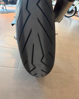 TRENO PIRELLI DIABLO ROSSO 3 NUOVE 198 KM.