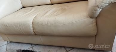 Divano in pelle 