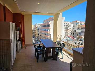 Alghero centro e mare con terrazzo e garage