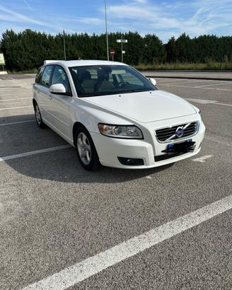 Volvo v50 d2 solo 93000km!!! Originali