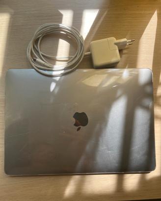 MacBook Air 13” Retina 2018 i5 - 8GB RAM - 256ssd