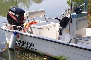 CAROLINA SKIFF DLX17 + MERCURY 40/60 EFI 4T
