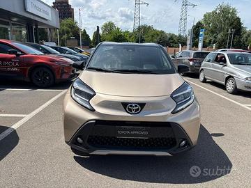 Toyota Aygo X 1.0B (72 CV) Lounge S-CVT