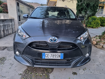 Toyota Yaris Hybrid 1.5 BUSINESS my20