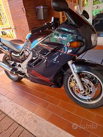 Suzuki Gsx 1100 F