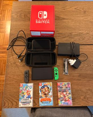 Nintendo switch OLED + 3 giochi Bundle completo