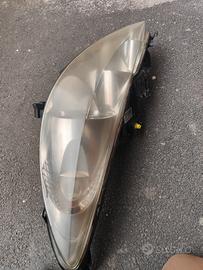 Faro anteriore Peugeot 207 