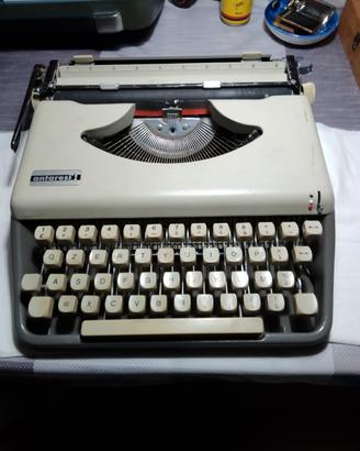 macchina da scrivere