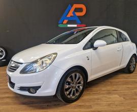 OPEL Corsa 1.2 3 porte Club