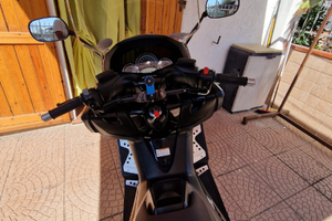 Yamaha tmax 500