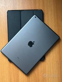 iPad 8th gen (2020) , 32gb