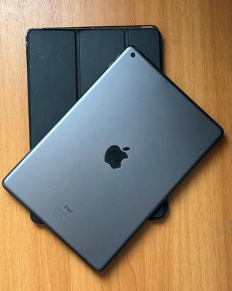 iPad 8th gen (2020) , 32gb