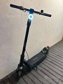 NIU KQi3 Pro – Monopattino elettrico