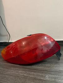 Fanale posteriore peugeot 206
