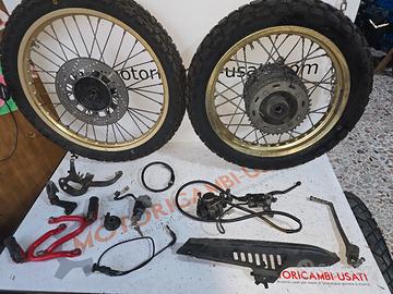 vari ricambi Yamaha xt 600 z tenere 1vj 