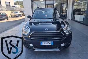 MINI Mini Countrym.(F60) Mini 1.5 One D Busines...