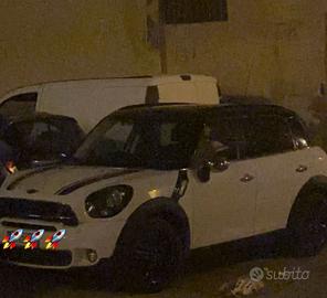 Mini cauntrymen sd automatico